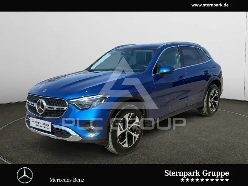 2025 Mercedes Benz GLC 300