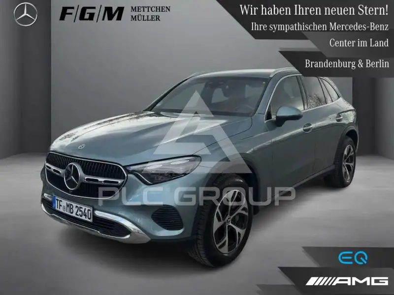 2025 Mercedes Benz GLC 300