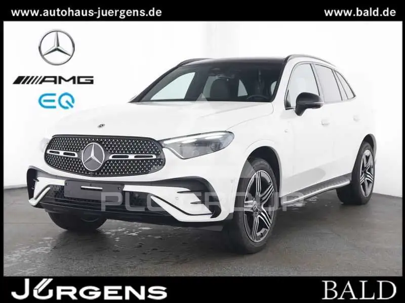 2025 Mercedes Benz GLC 300