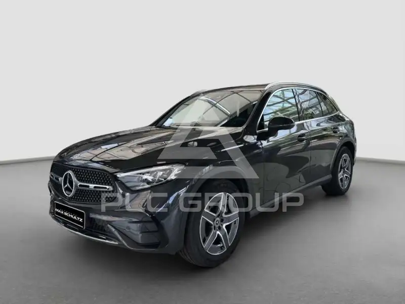 2025 Mercedes Benz GLC 300