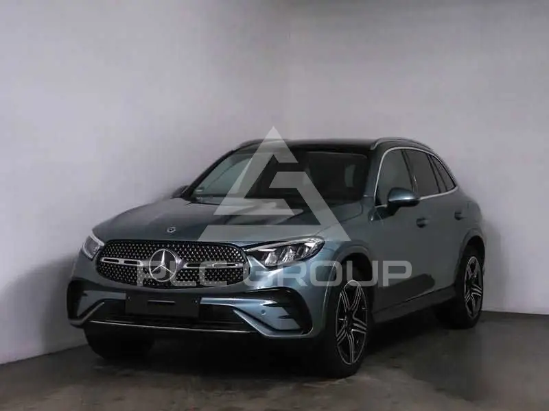 2025 Mercedes Benz GLC 300