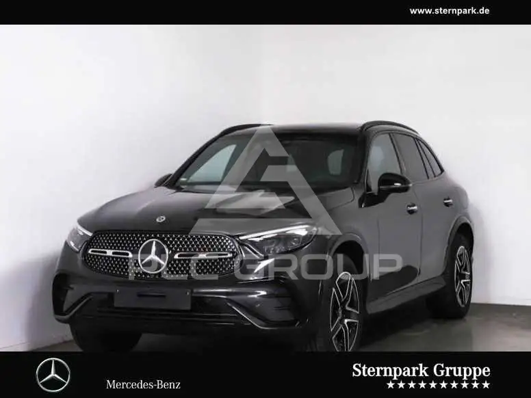 2025 Mercedes Benz GLC 300