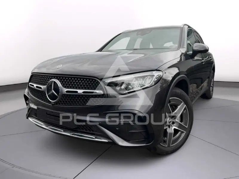 2025 Mercedes Benz GLC 300