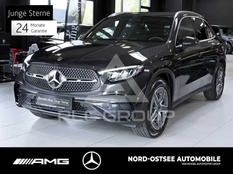 2025 Mercedes Benz GLC 300