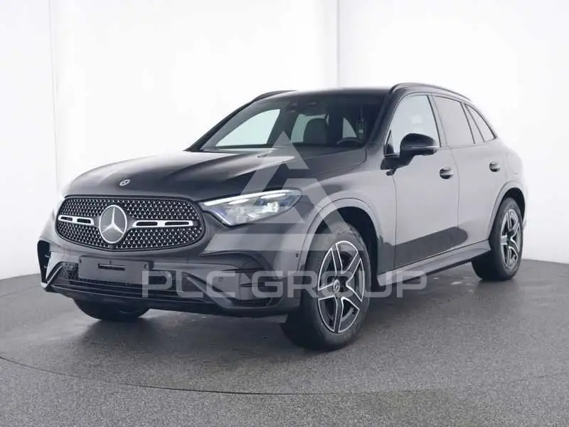 2025 Mercedes Benz GLC 300
