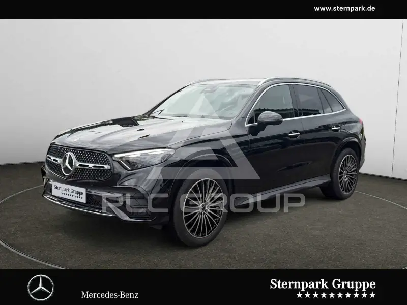 2025 Mercedes Benz GLC 300