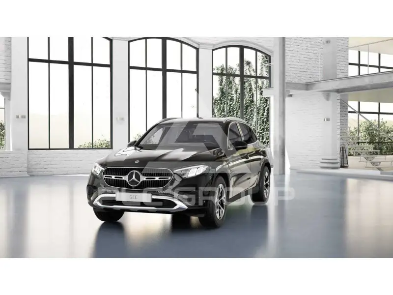 2025 Mercedes Benz GLC 300