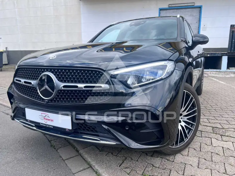 2025 Mercedes Benz GLC 300