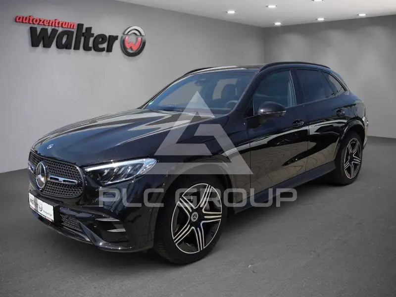 2025 Mercedes Benz GLC 300