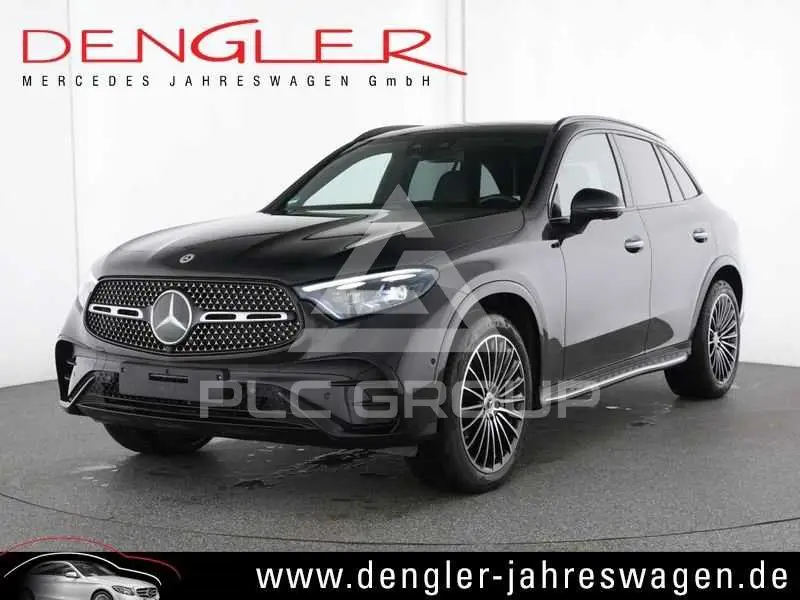 2025 Mercedes Benz GLC 300