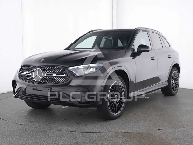 2025 Mercedes Benz GLC 300