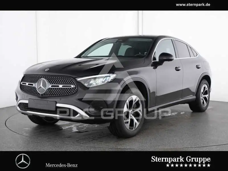 2025 Mercedes Benz GLC 300