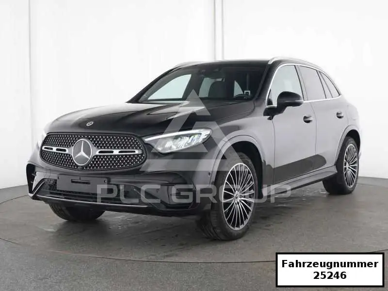 2025 Mercedes Benz GLC 300