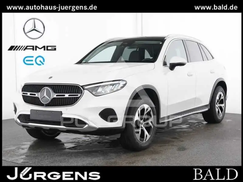 2025 Mercedes Benz GLC 300
