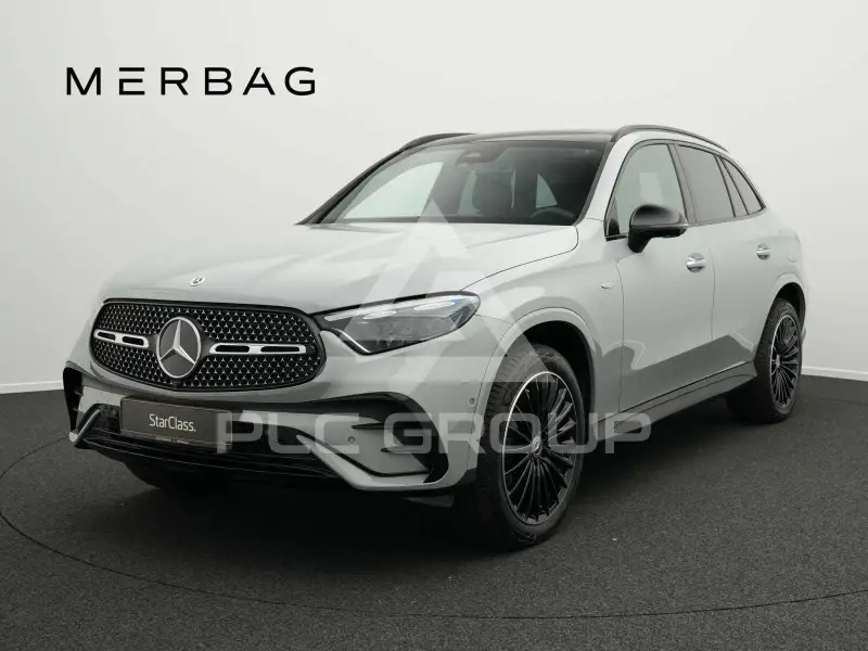 2025 Mercedes Benz GLC 300