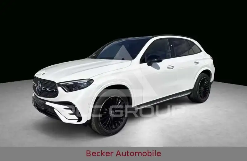 2025 Mercedes Benz GLC 300
