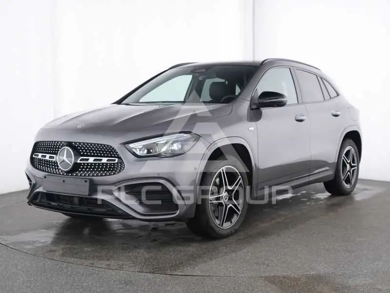 2025 Mercedes Benz GLA 250