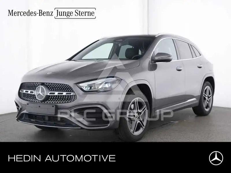 2025 Mercedes Benz GLA 250