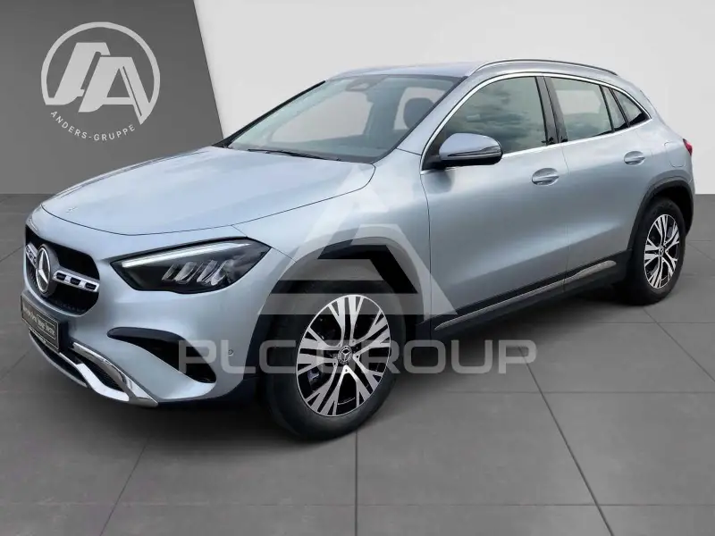 2025 Mercedes Benz GLA 250