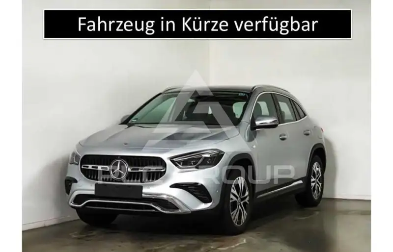 2025 Mercedes Benz GLA 250