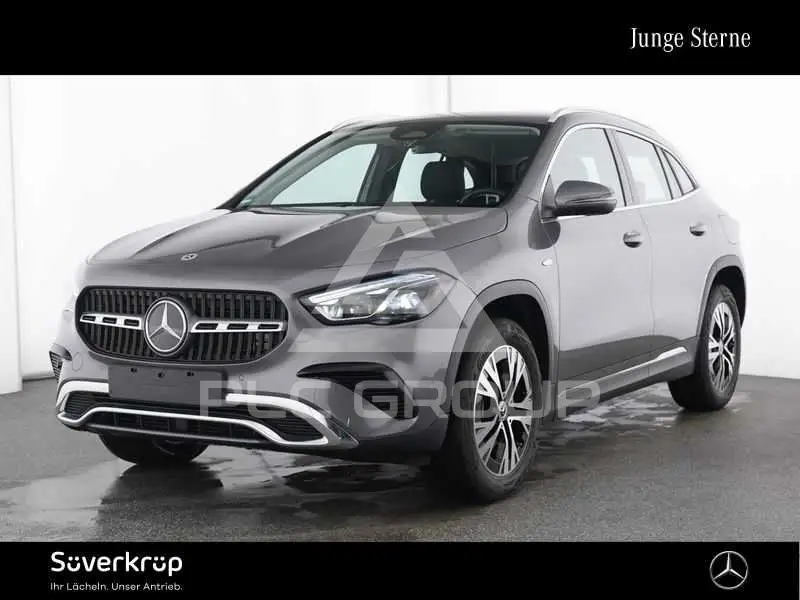 2025 Mercedes Benz GLA 250