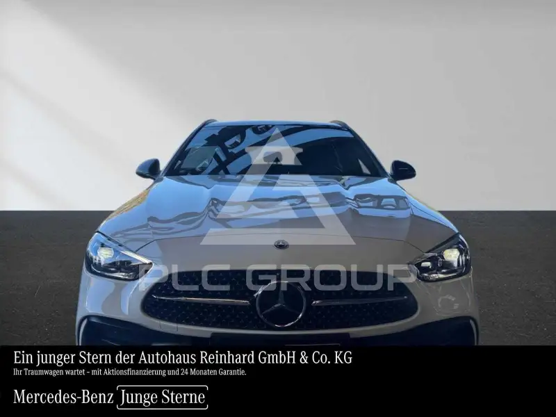 2025 Mercedes Benz C 220