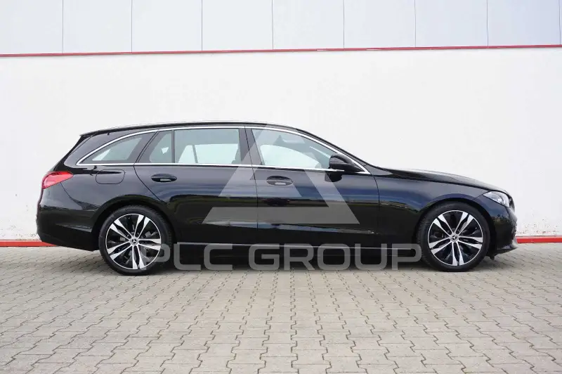 2025 Mercedes Benz C 220