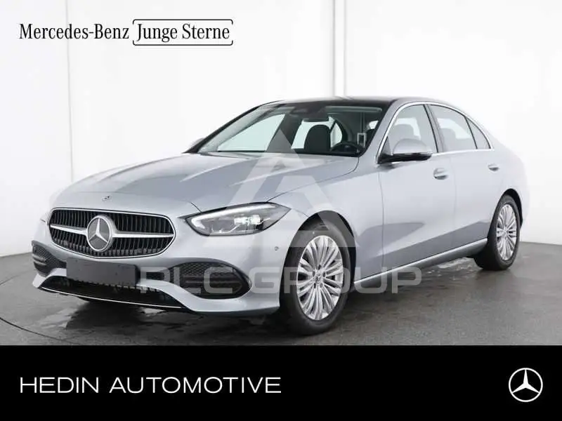 2025 Mercedes Benz C 220