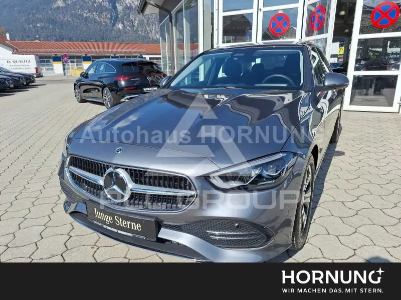 2025 Mercedes Benz C 220
