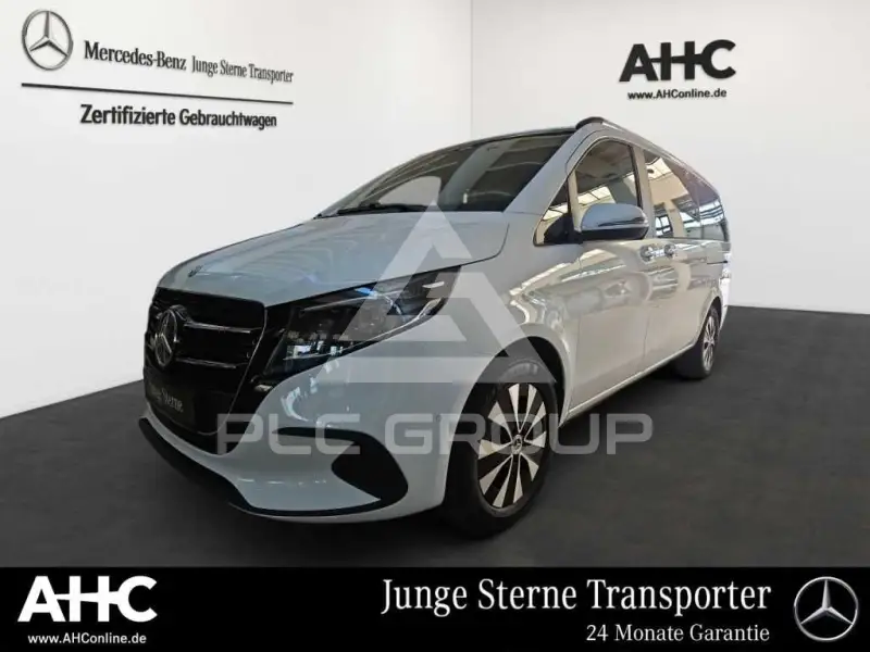 2025 Mercedes Benz V