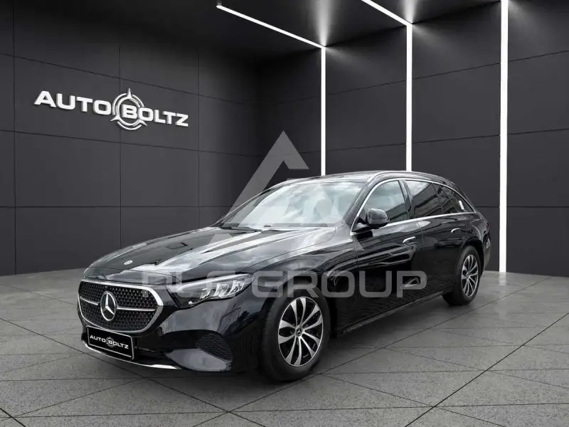 2025 Mercedes Benz E 200