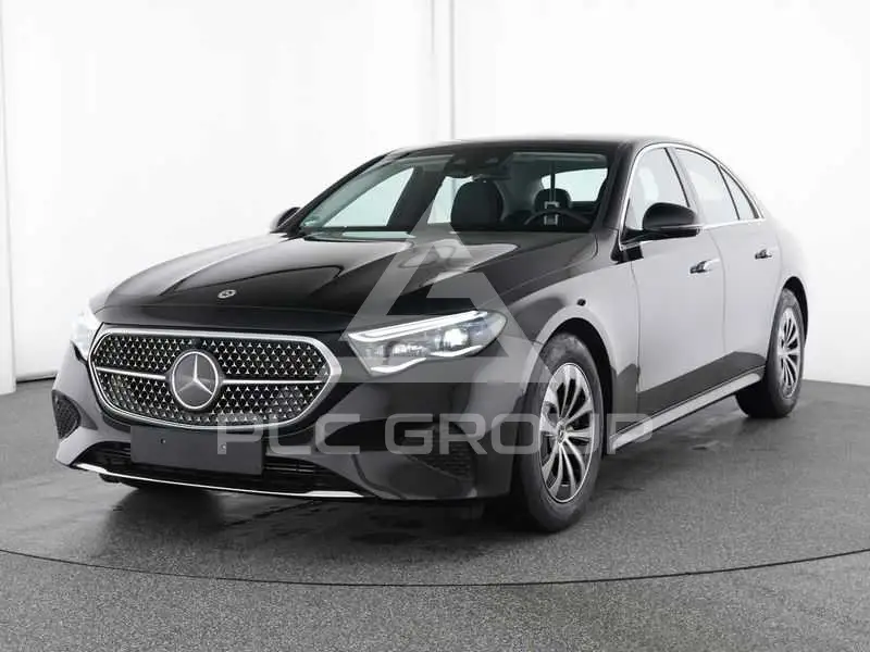 2025 Mercedes Benz E 200