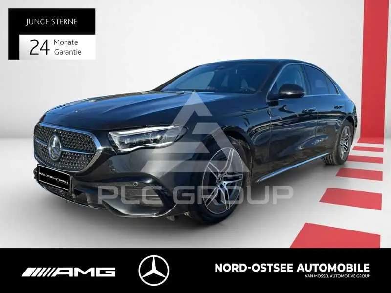 2025 Mercedes Benz E 200