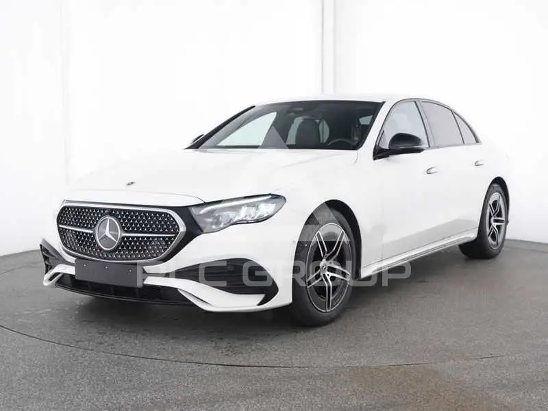2025 Mercedes Benz E 200
