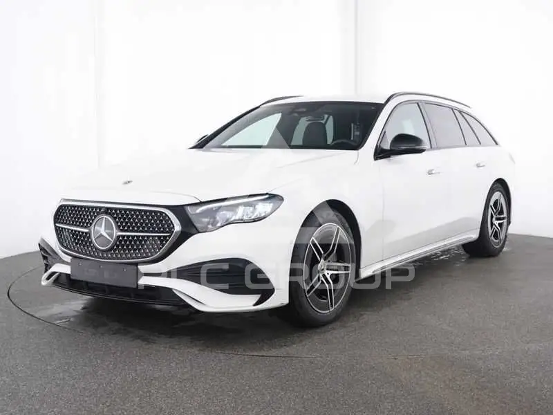 2025 Mercedes Benz E 200
