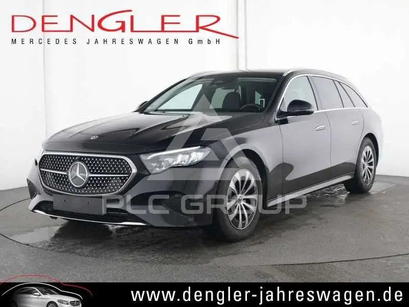 2025 Mercedes Benz E 200