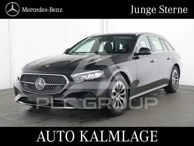 2025 Mercedes Benz E 200