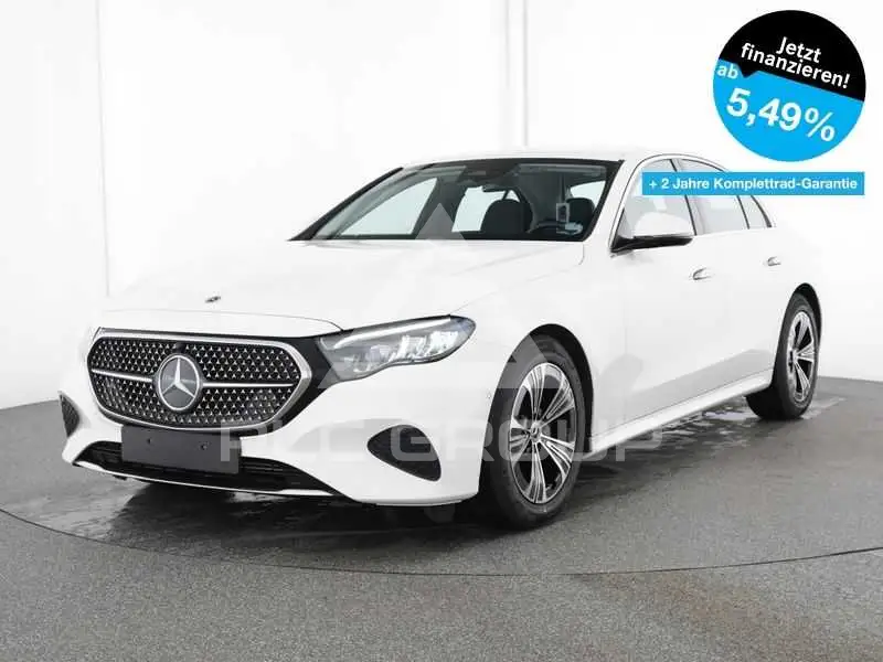 2025 Mercedes Benz E 200