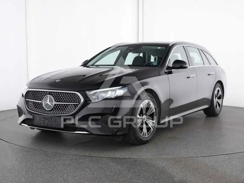 2025 Mercedes Benz E 200