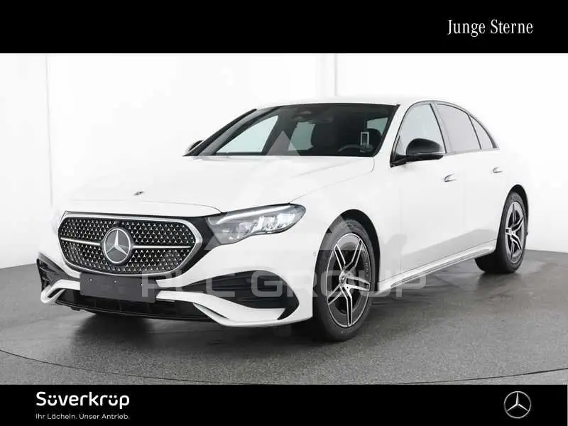 2025 Mercedes Benz E 200