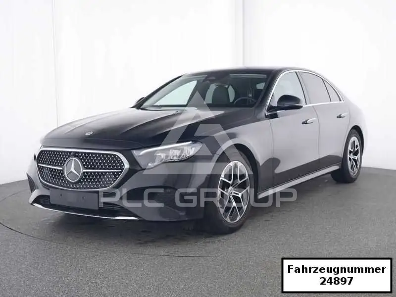 2025 Mercedes Benz E 200