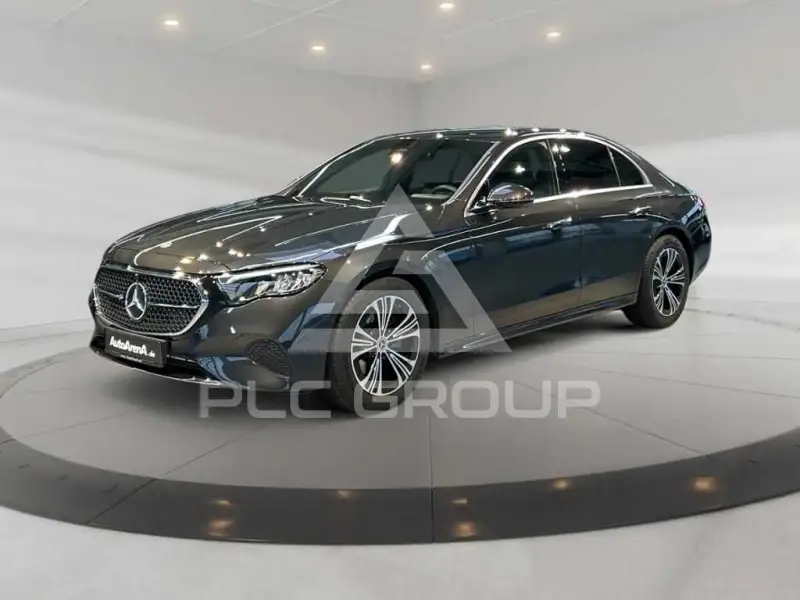2025 Mercedes Benz E 200