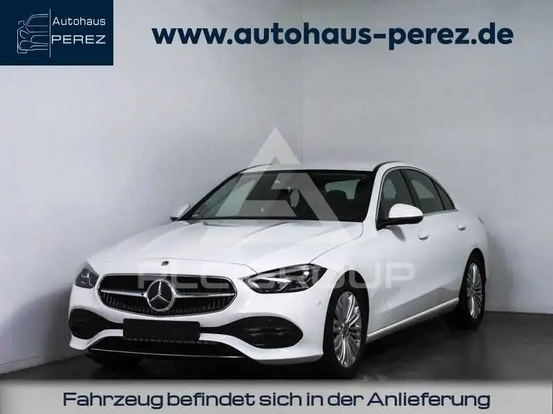 2025 Mercedes Benz C 200