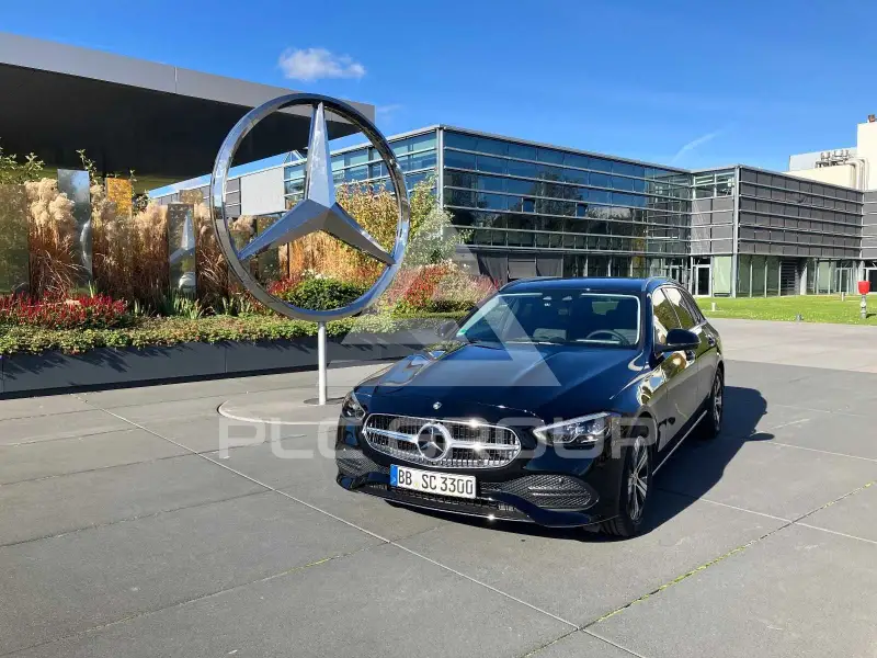 2025 Mercedes Benz C 200