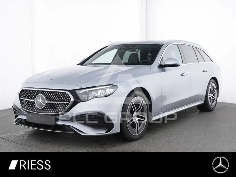 2025 Mercedes Benz E 220