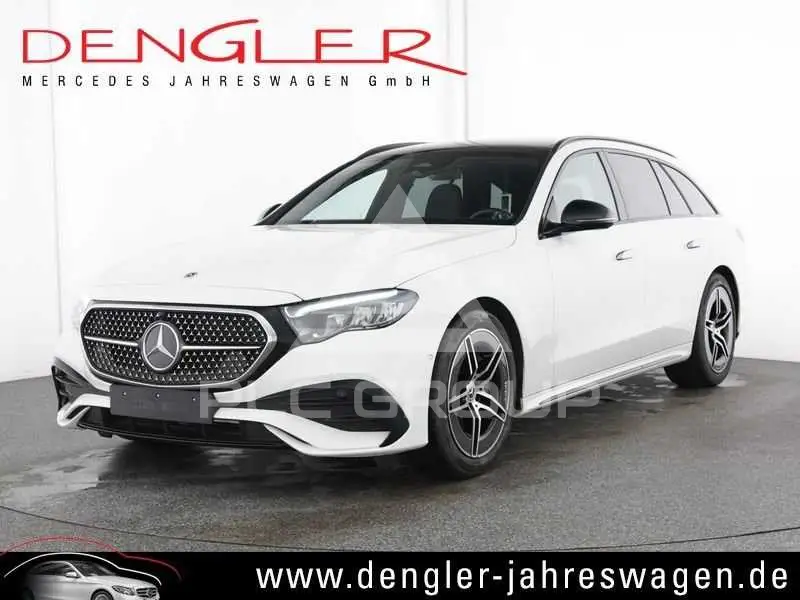 2025 Mercedes Benz E 220