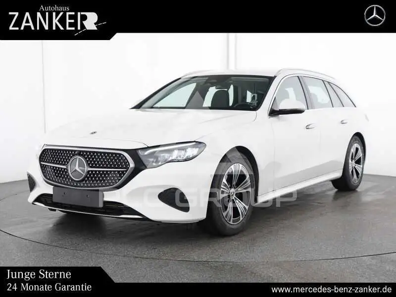 2025 Mercedes Benz E 220
