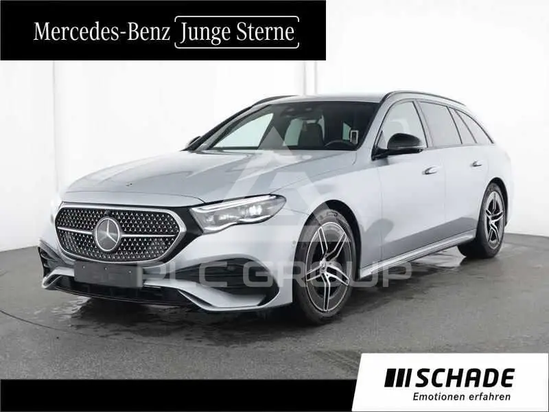 2025 Mercedes Benz E 220
