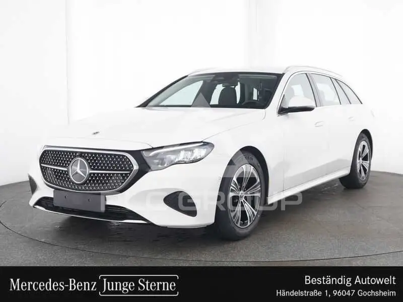 2025 Mercedes Benz E 220