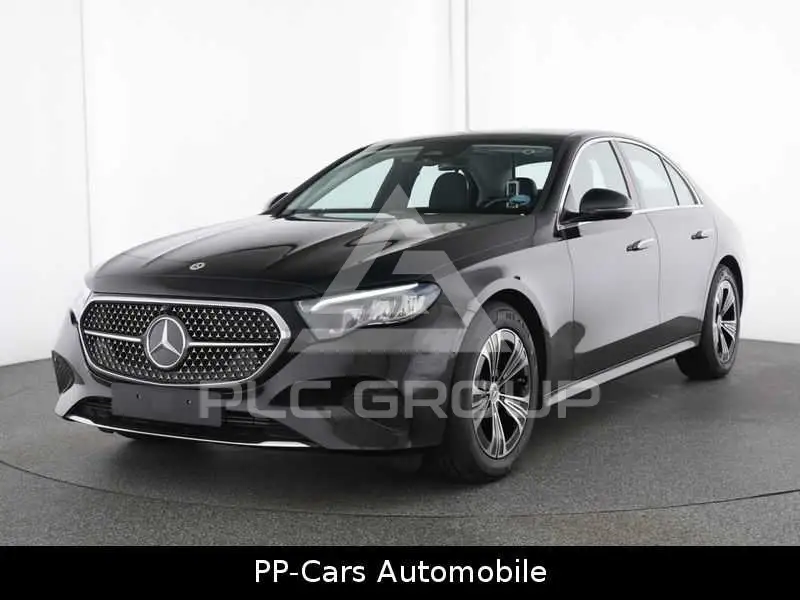 2025 Mercedes Benz E 220